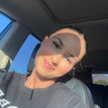 Baby-sitter in Etobicoke: Melani