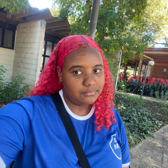 Babá em Uberaba: Clara