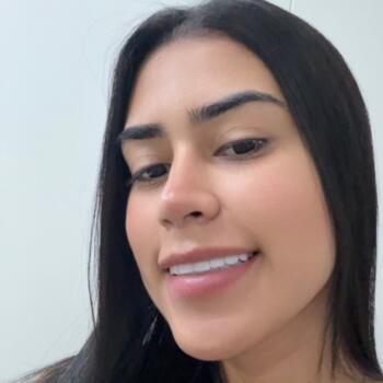 Babysitter in Elche: Nicole
