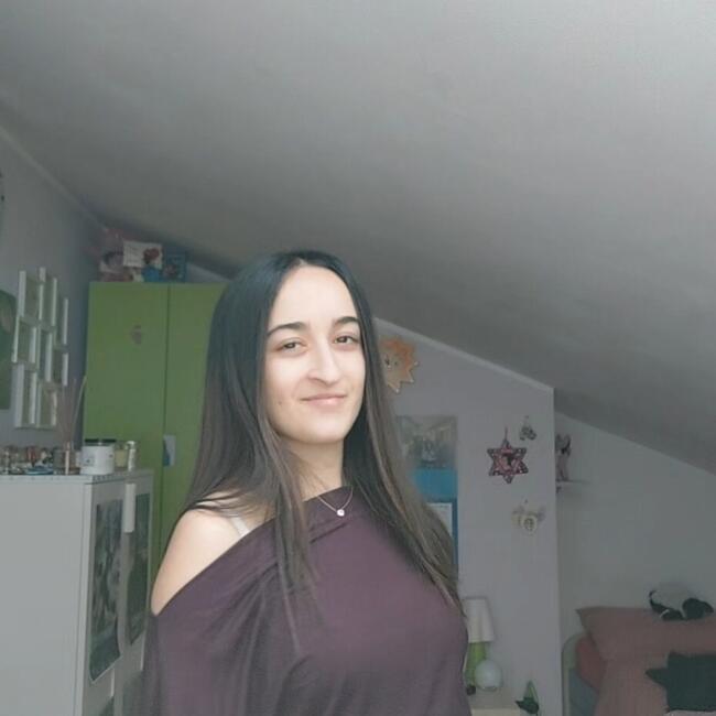 Babysitter in Trieste: Veronica