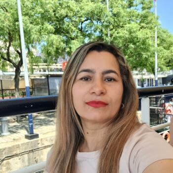 Babysitter Tamengos: Lane