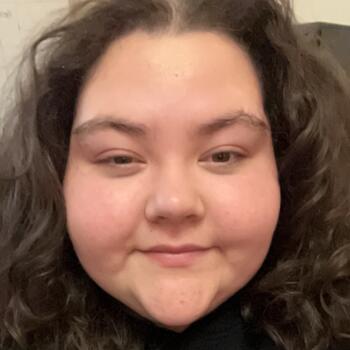 Babysitter in Ballarat: Adele