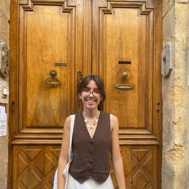 Babysitter in Marignane: Elsa