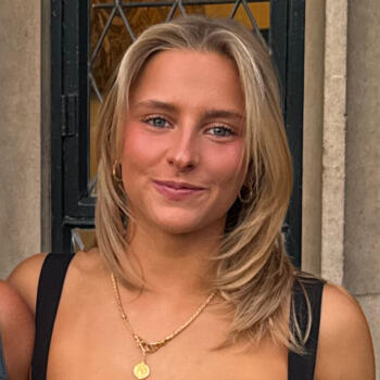 Babysitter in Frederiksberg: Ella