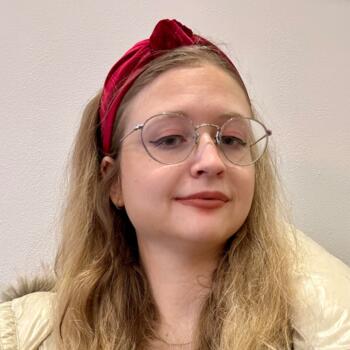 Babysitter in London: Laura