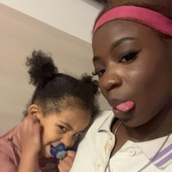 Job de garde d'enfants à Montigny-le-Bretonneux: job de garde d'enfants Loveand