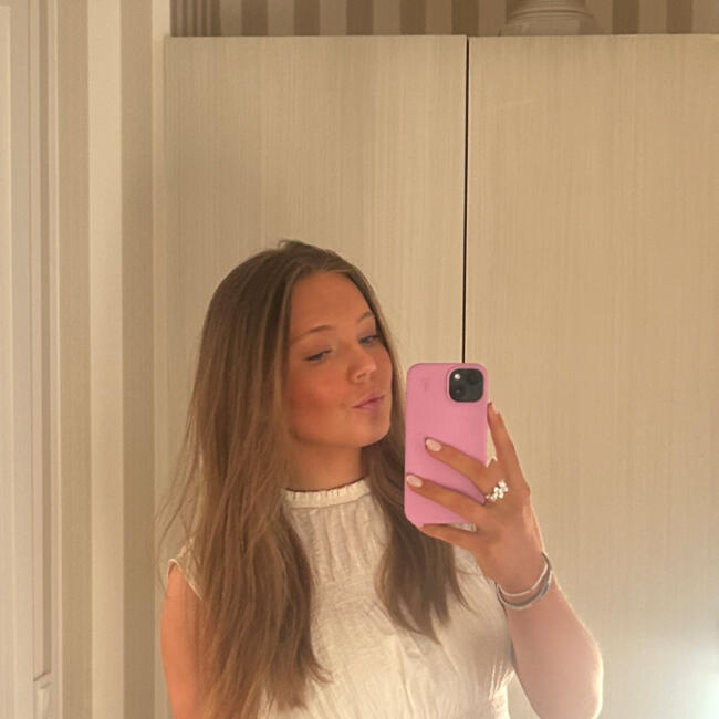 Babysitter in Tylösand: Elin