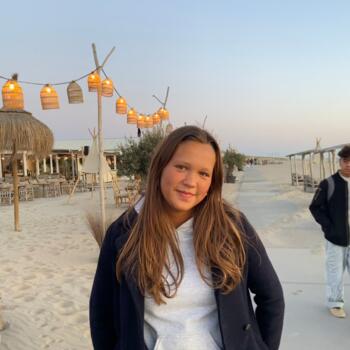 Babysitter in Sassenheim: Lois