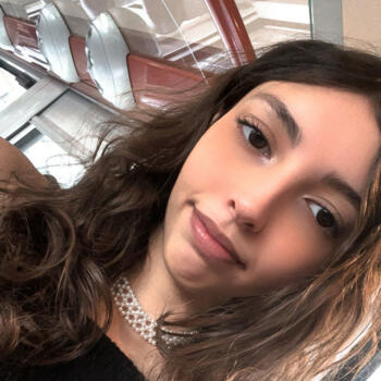 Babysitter in Lunel: Louna