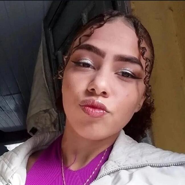 Babysitter in São Paulo: Clara