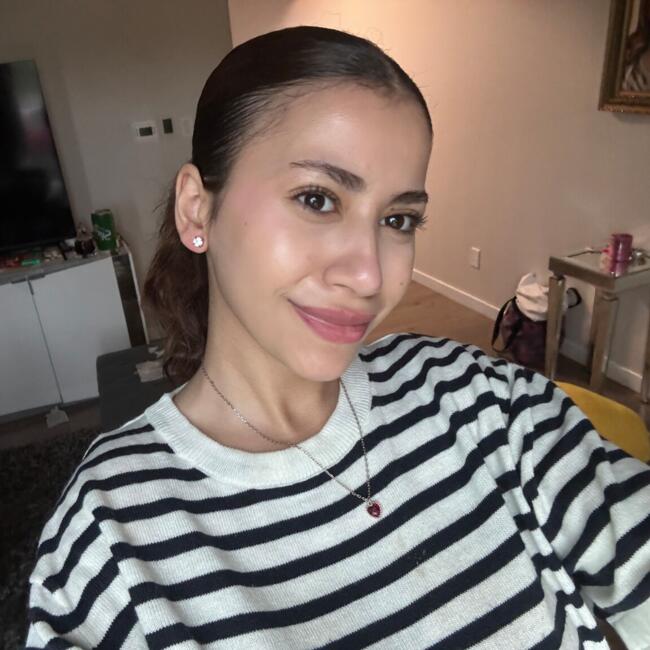 Babysitter in Edmonton: Mariam