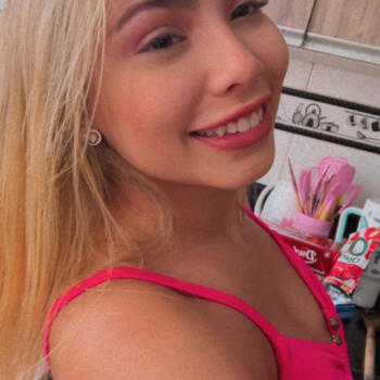 Babá em Indaiatuba: Emily