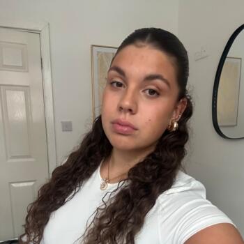 Babysitter in Ravenna: Giulia