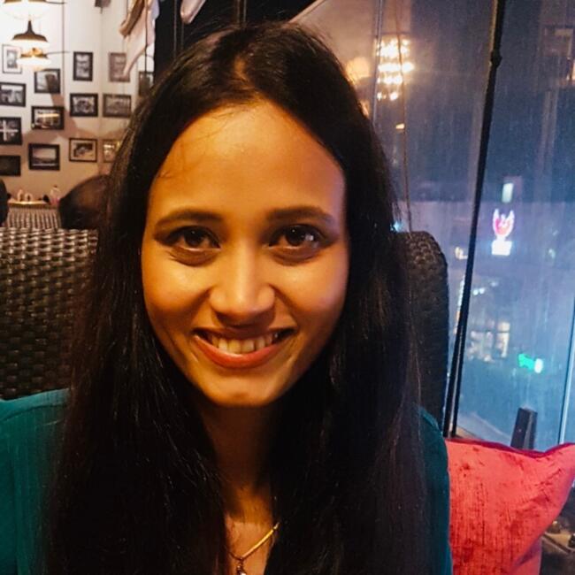 बंगलौर में बेबीसिटिंग की नौकरी: Shalya