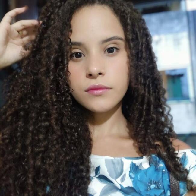 Emprego de babá em Salvador: Gislaine