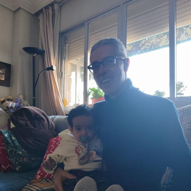 Babysitting job in Badajoz: Manuel