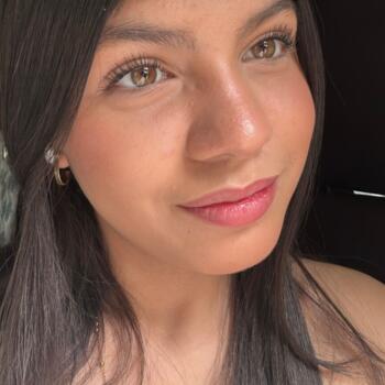 Niñera en Mérida: Alice