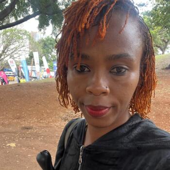 Babysitter Nairobi: Cynthia