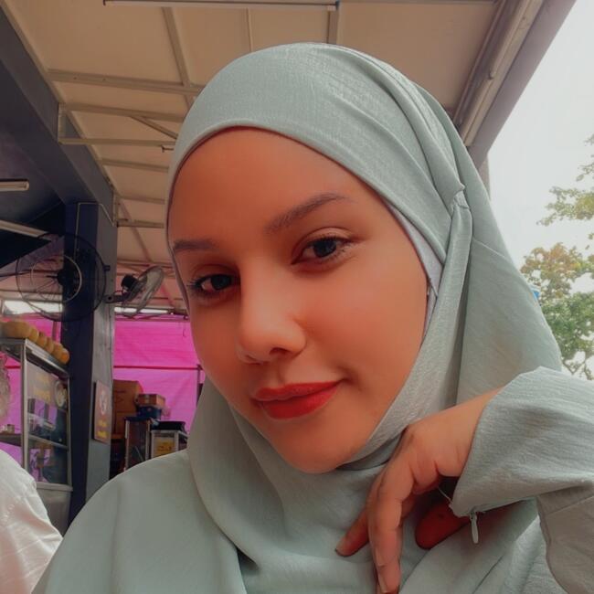 Pengasuh di Kuala Lumpur: Sharifah Hasliza