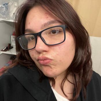 Babysitter in Schaumburg: Mia