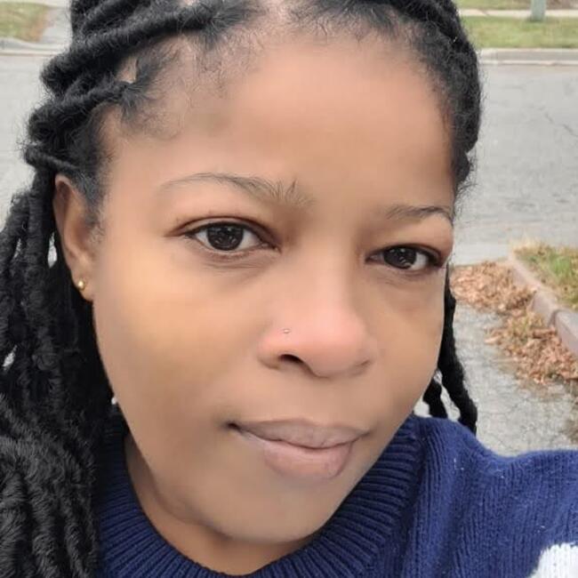 Babysitter in Portmore: Simone