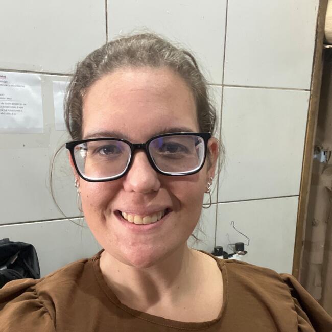 Babysitting job in Feira de Santana: Paula