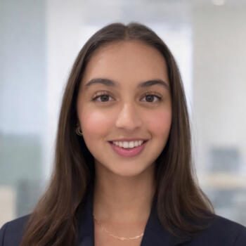 Babysitter Toronto: Lily