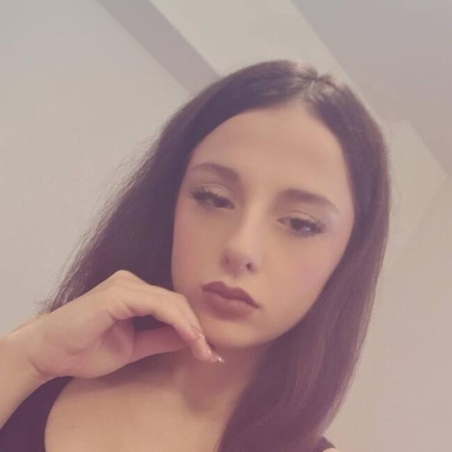 Babysitter in Bucharest: Vivi