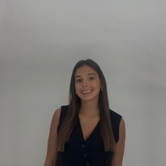 Babysitter em Porto: Leonor