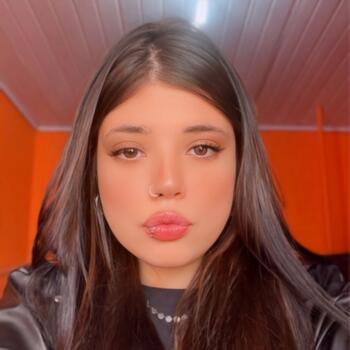 Babysitter Sorocaba: Kaiany