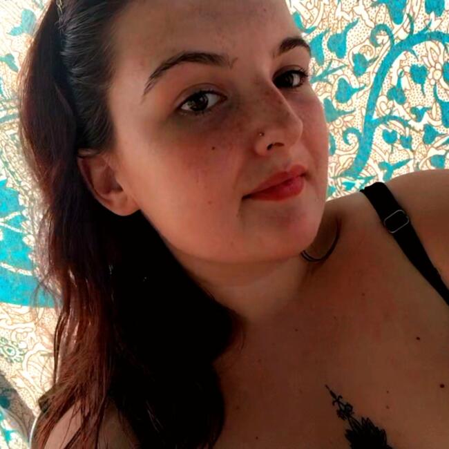 Babysitter in El Grao: Yvana