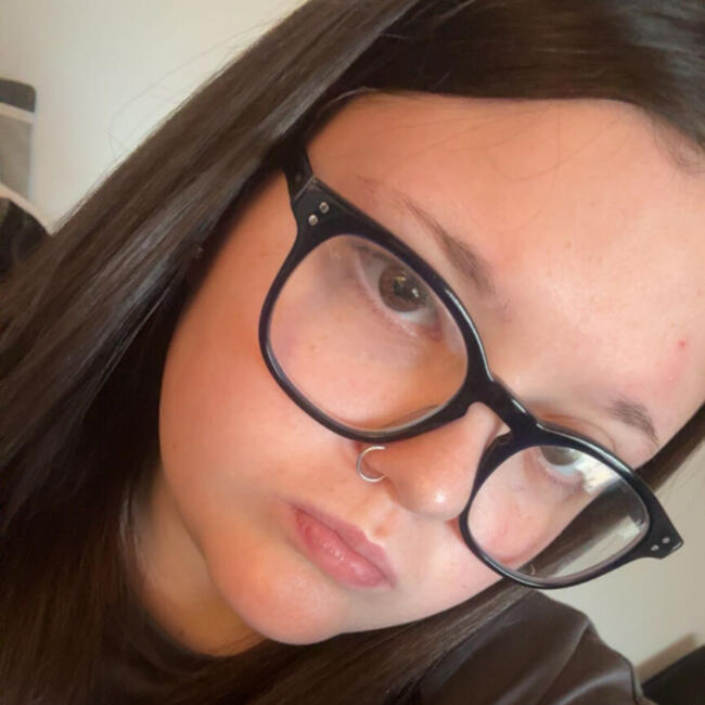 Babysitter in Waringstown: Molly