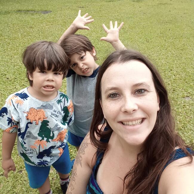 Emprego de babá em Lajeado: Ariela