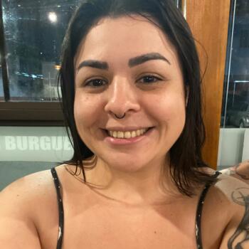 Babá em Curitiba: Meyriele