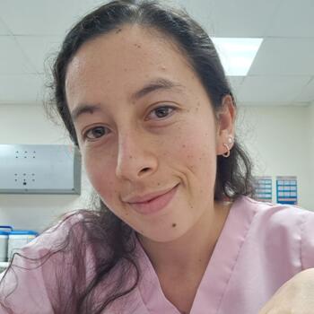 Niñera en Sangolquí: Mayerli Patricia Riofrio