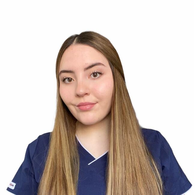 Niñera en Curicó: Javiera