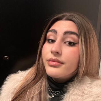 Babysitter in Vinci: Greta Valentina