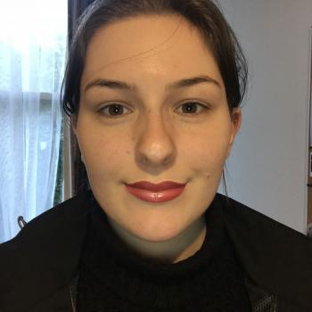 Babysitter Porirua: Poppy