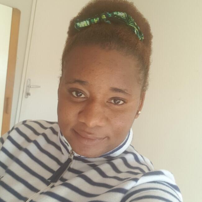 Babysitter in Strasbourg: Caroline