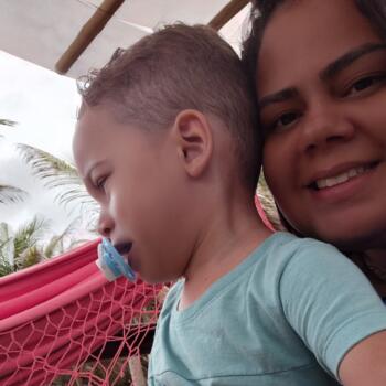 Emprego de babá em São Paulo: emprego de babá Maria Edwigens