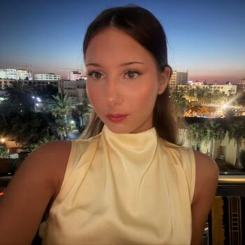 Babysitter in Debrecen: Maja