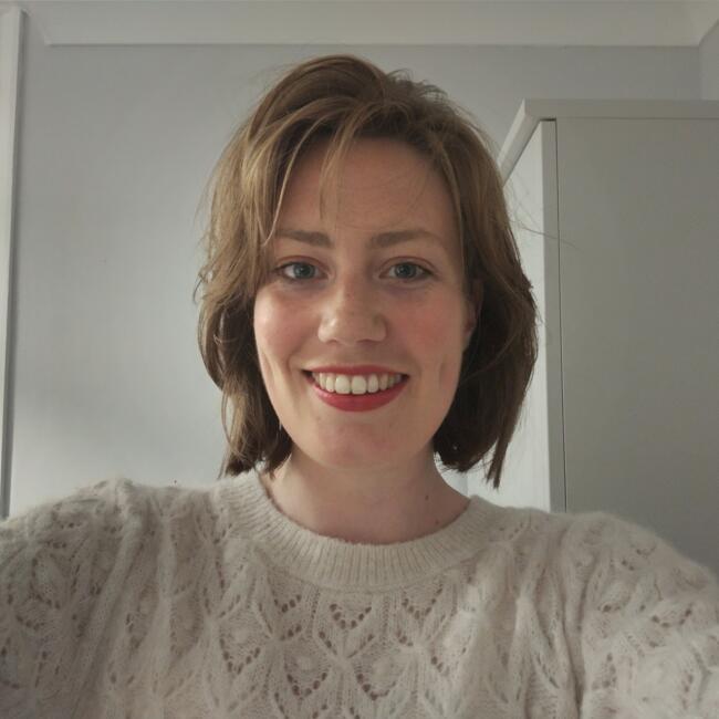 Babysitter in Salzburg: Bethany