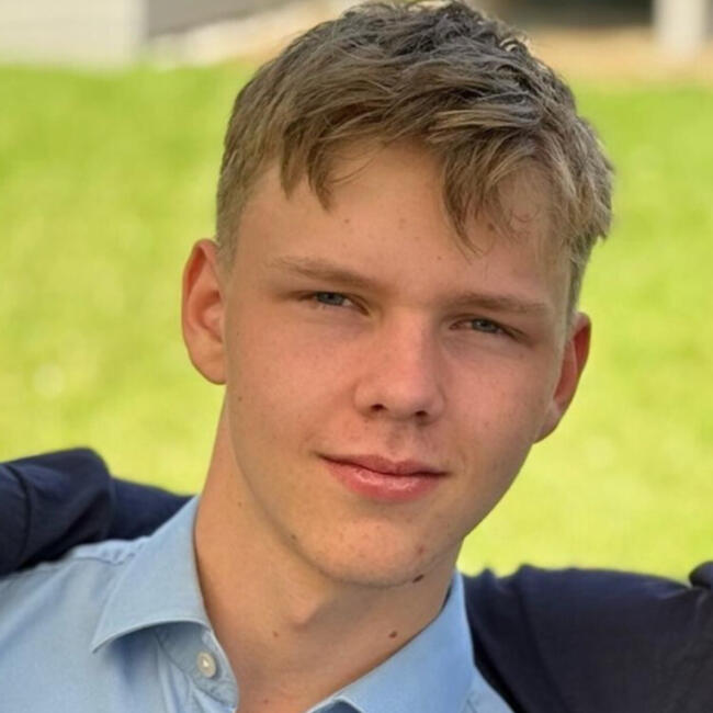 Barnvakt i Västerås: Mio