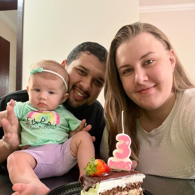 Emprego de babá em Jaraguá do Sul: Ellen