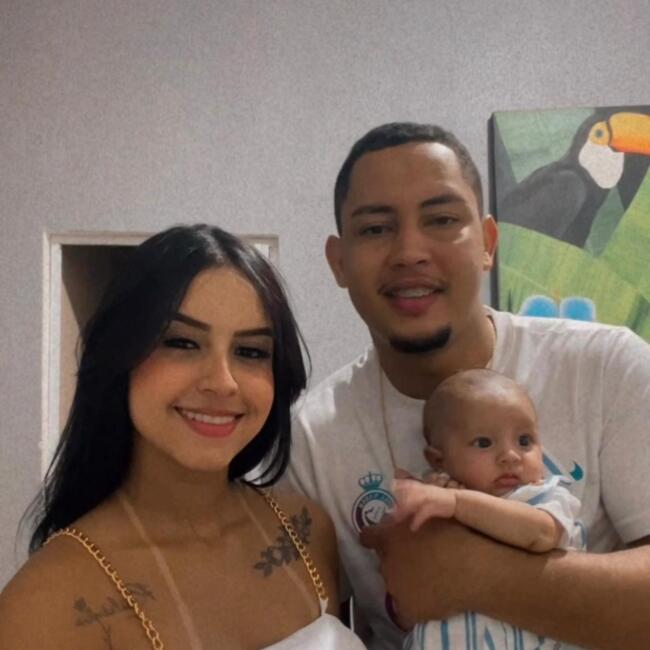 Emprego de babá em Várzea Grande: Yasmim