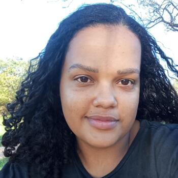 Babá em Presidente Bernardes: Carla grizosto