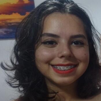Babysitter in Piracicaba: Karolliny
