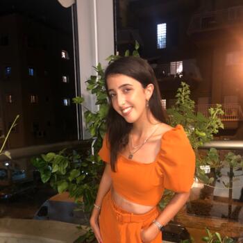 Babysitter in Holon: ספיר אהרוני