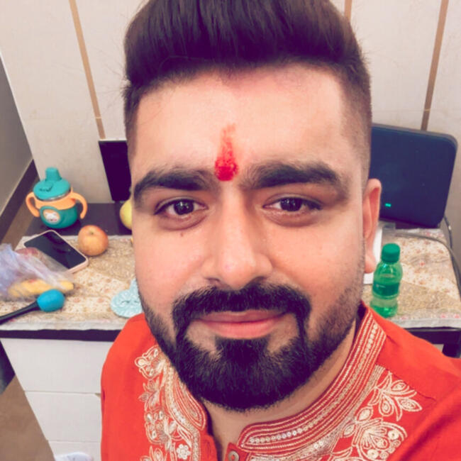 Babysitting job in Ghaziabad: Shubham