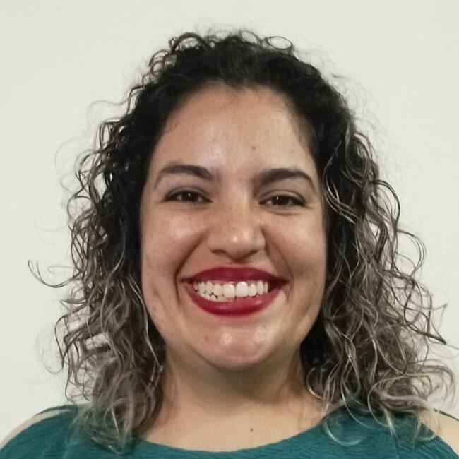 Babysitter in Esperanza: Claudia